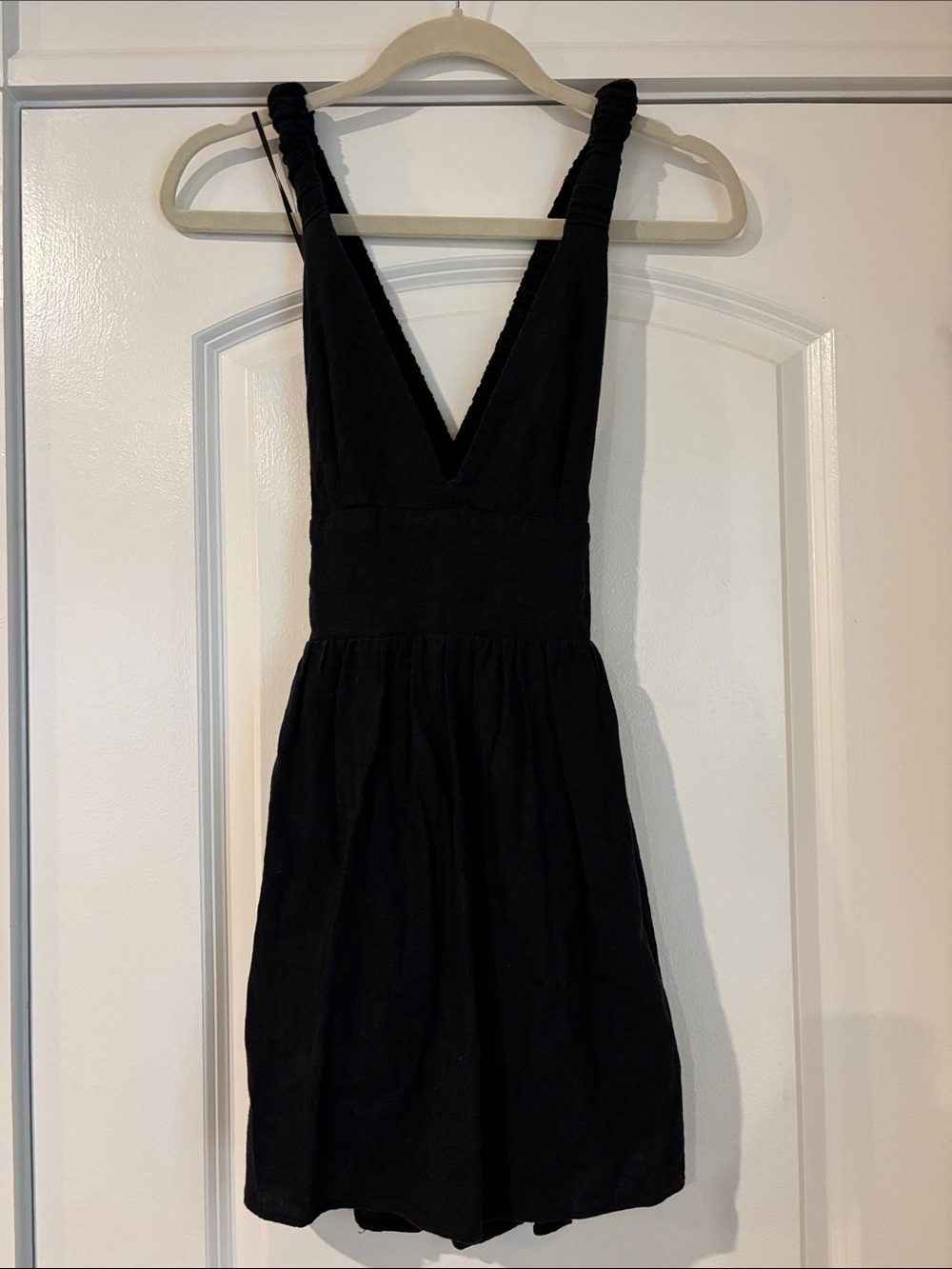 Abercrombie & Fitch Black V-Neck Mini Romper